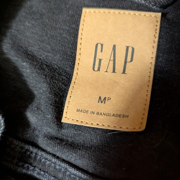 GAP black denim jacket with feminine puff sleeves shoulders SZ is MP - Picture 2 of 2